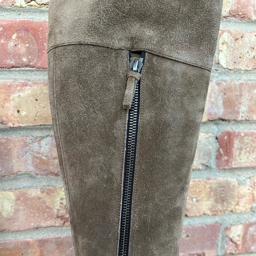 Balenciaga Runway Tan Suede Platform Knee High Boots - Picture 5 of 9
